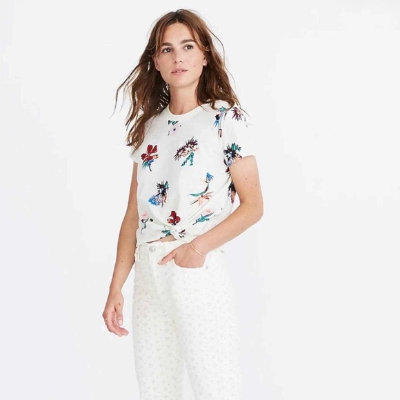 Madewell Tops - 🌹Madewell Knot-Front Tee in Hawaiian Hideaway Tee